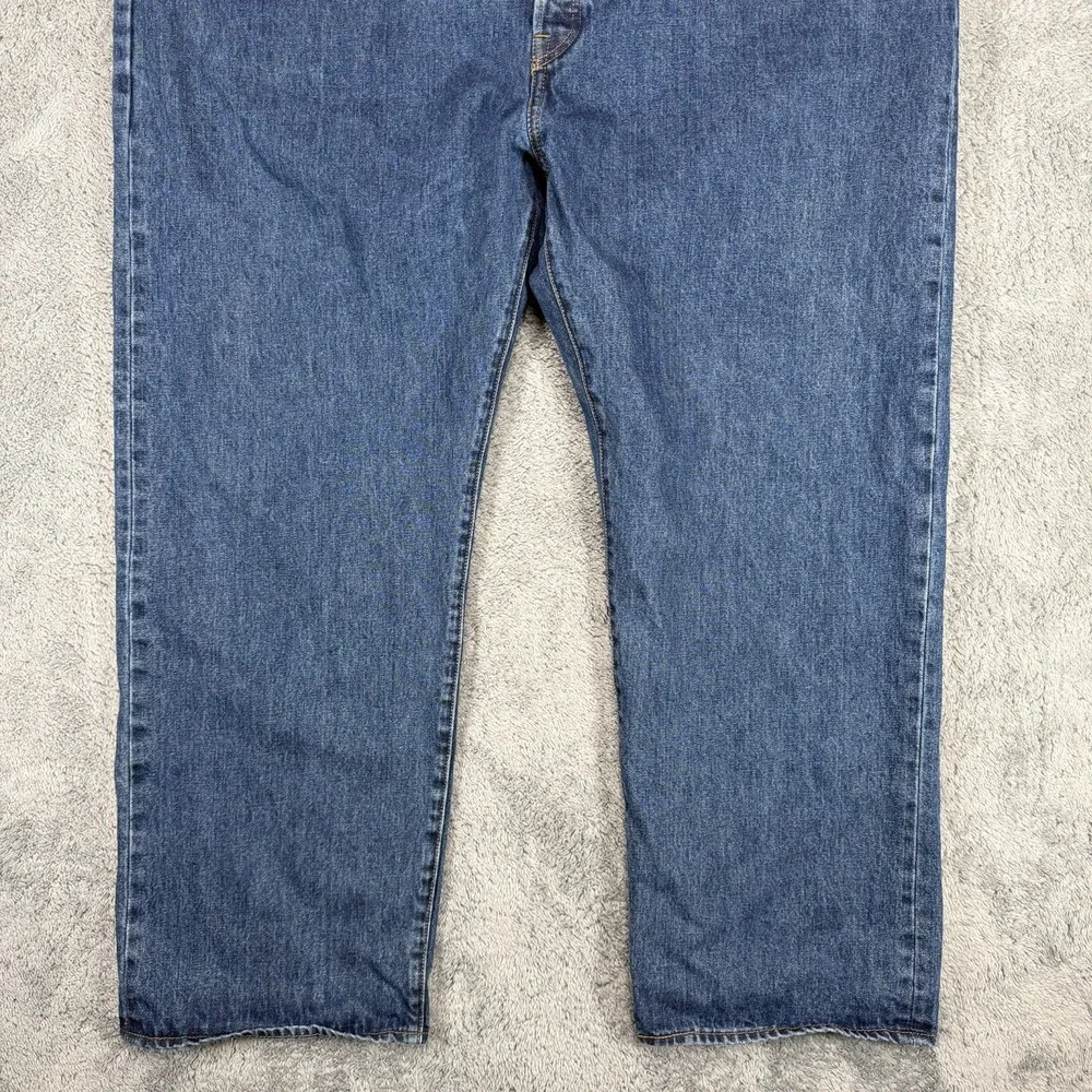 Levis 501 Jeans Mens 52x32 Blue Denim‎ Straight Leg Button Fly High Rise Casual